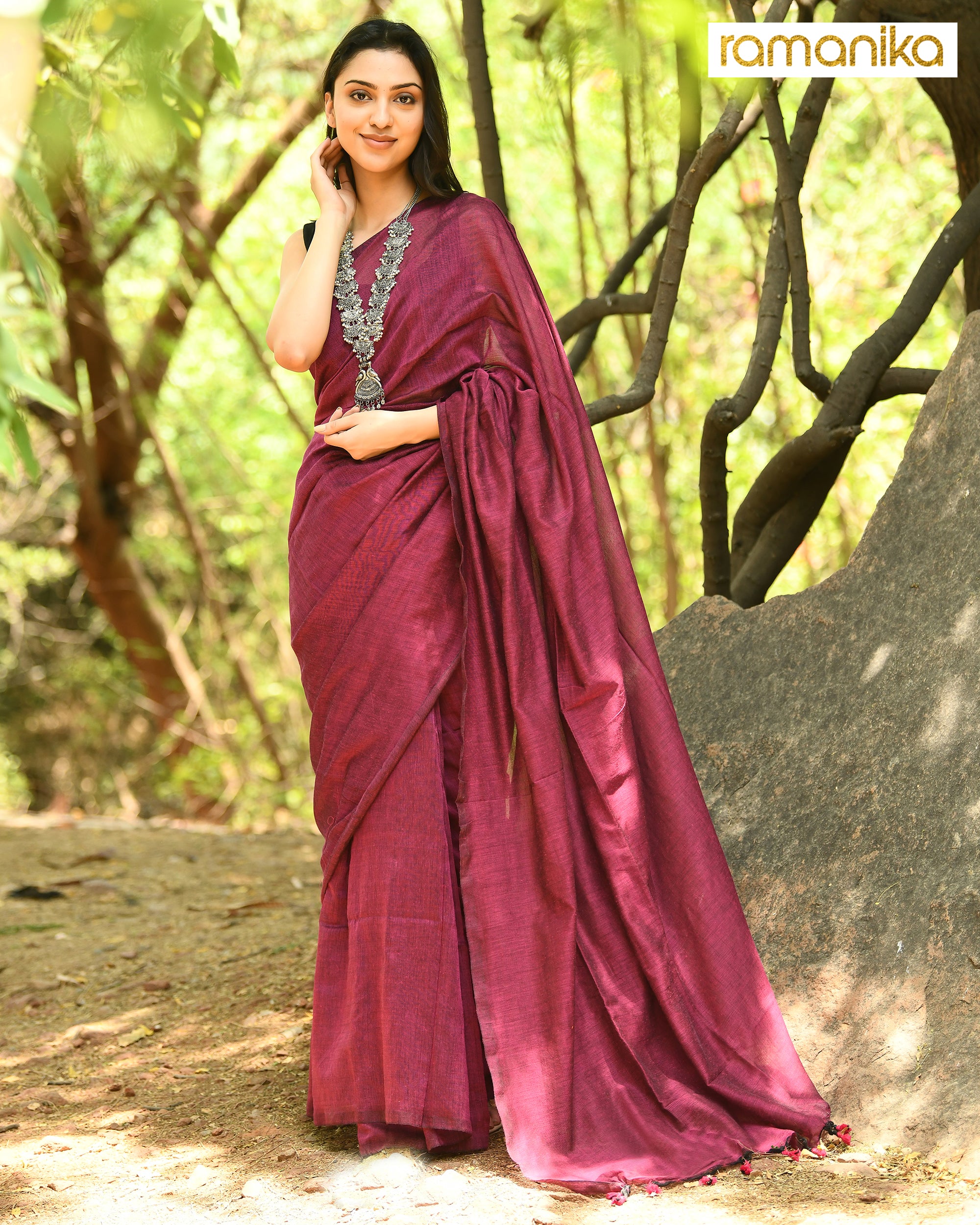 Blouse Styles for a Simple Saree to Create an Extraordinary look. –  Lashkaraa