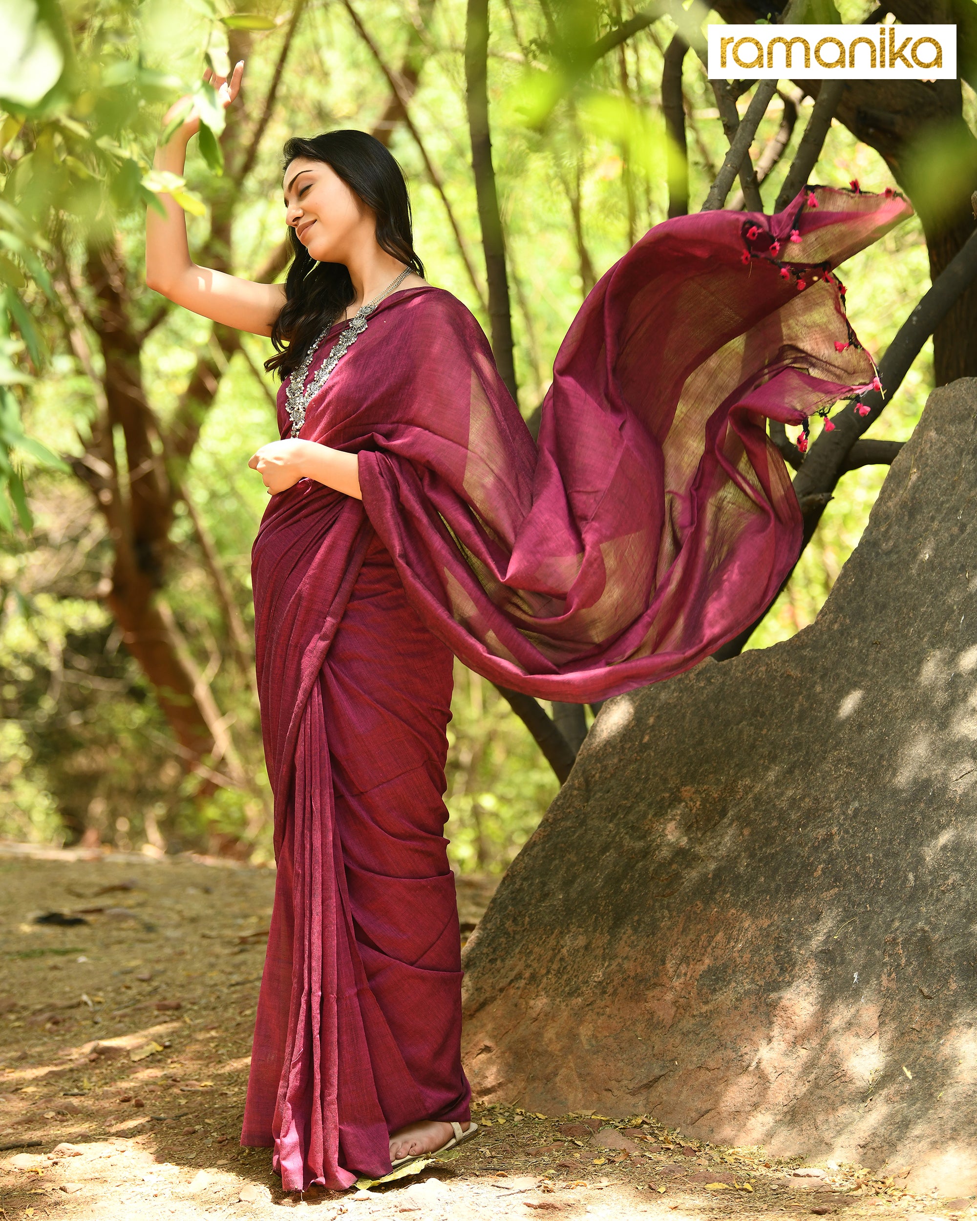 Pin by Swathe Sri on silkSaree | Cotton saree blouse designs, Saree models,  Elegant saree