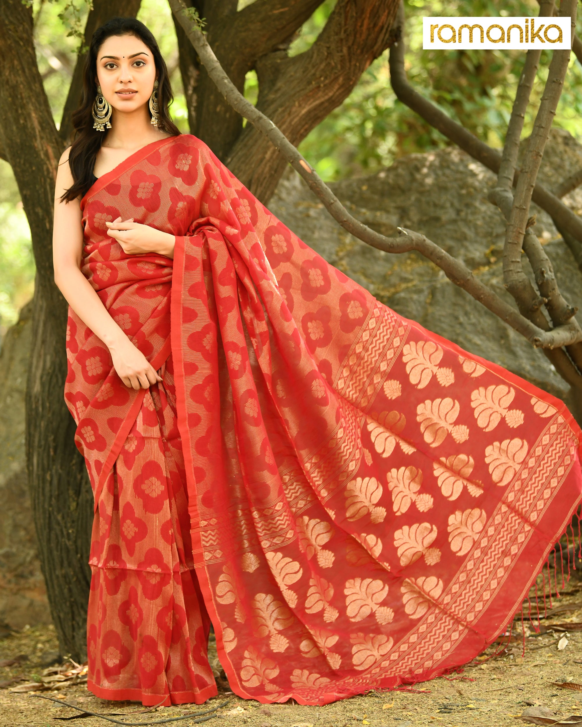 Handwoven Linen Banarsi Saree with Running Blouse (Red)
