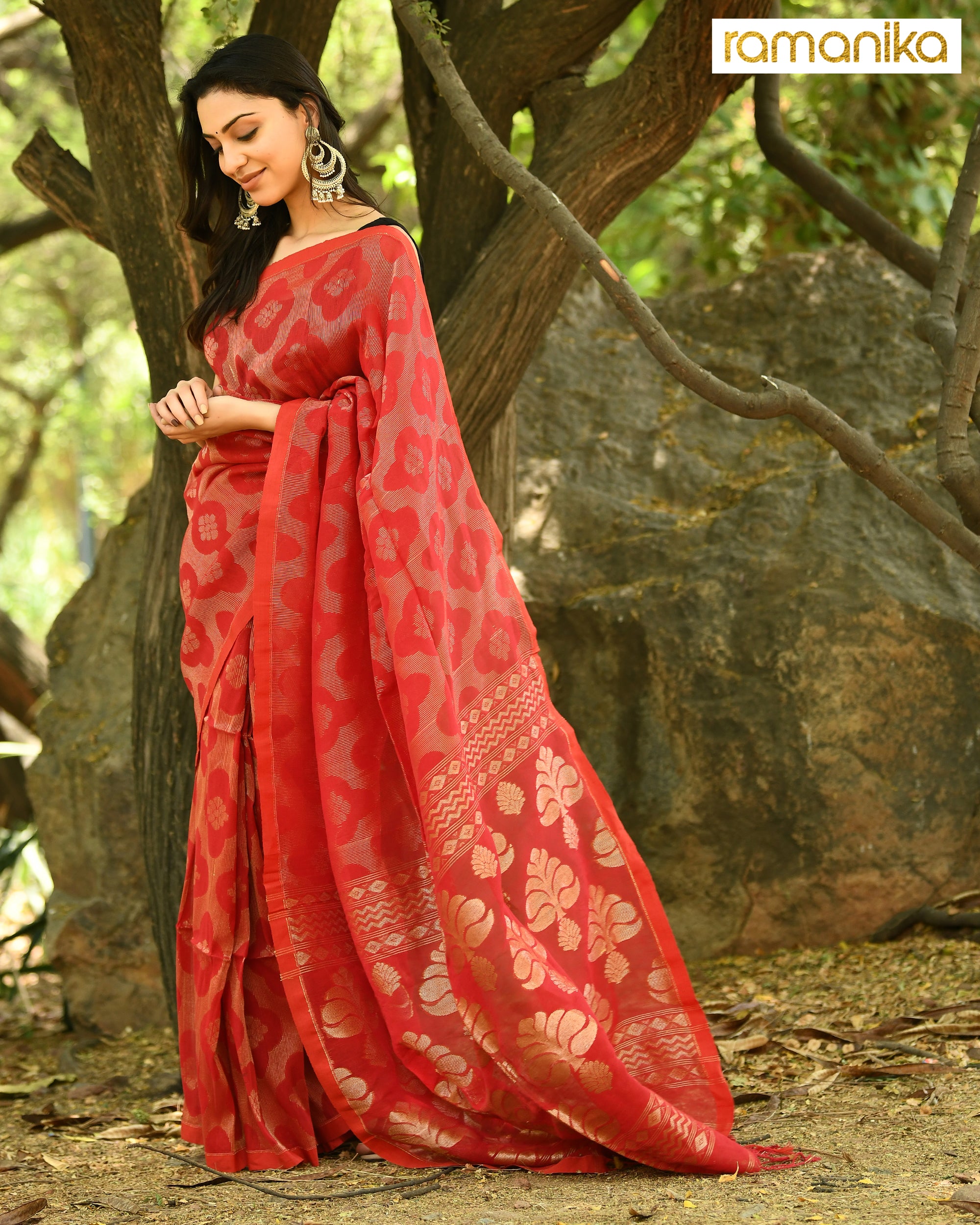 Handwoven Linen Banarsi Saree with Blouse (Red)